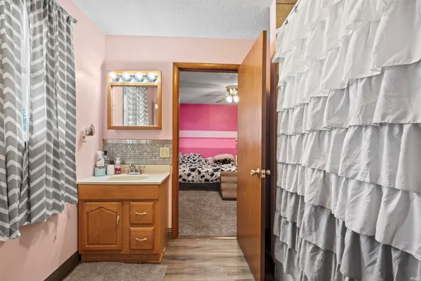 $229,900 | 3576 County Road 505 North, Marion, IN 46952