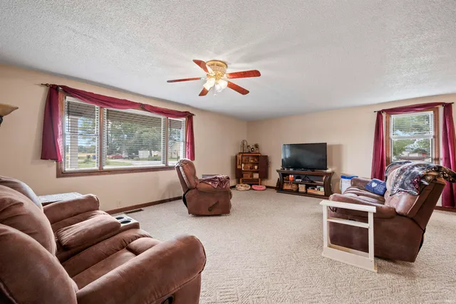 $229,900 | 3576 County Road 505 North, Marion, IN 46952