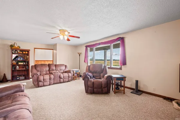 $229,900 | 3576 County Road 505 North, Marion, IN 46952