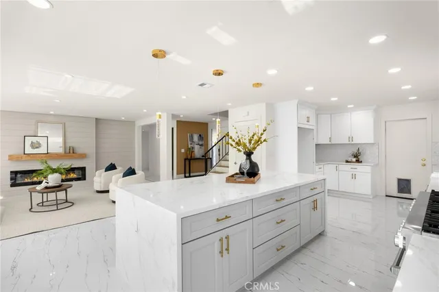 $1,631,900 | 6191 Jacaranda Lane, Yorba Linda, CA 92887