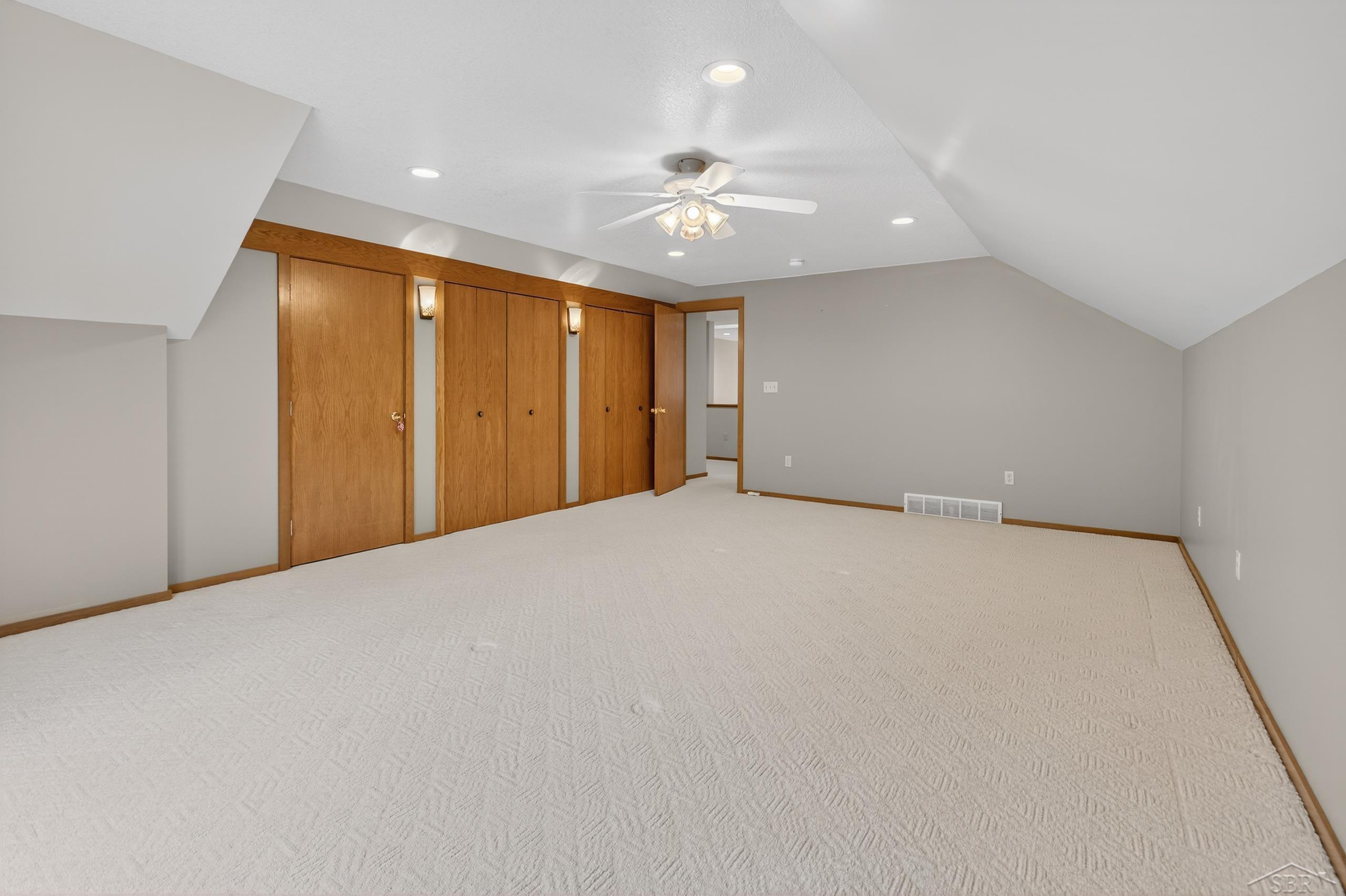 1636 East Siebert Road Midland, MI 48642 - Photo 43 of 61 50202572-d609507b-dc59-43b6-a254-6742509e5f0b.JPG
