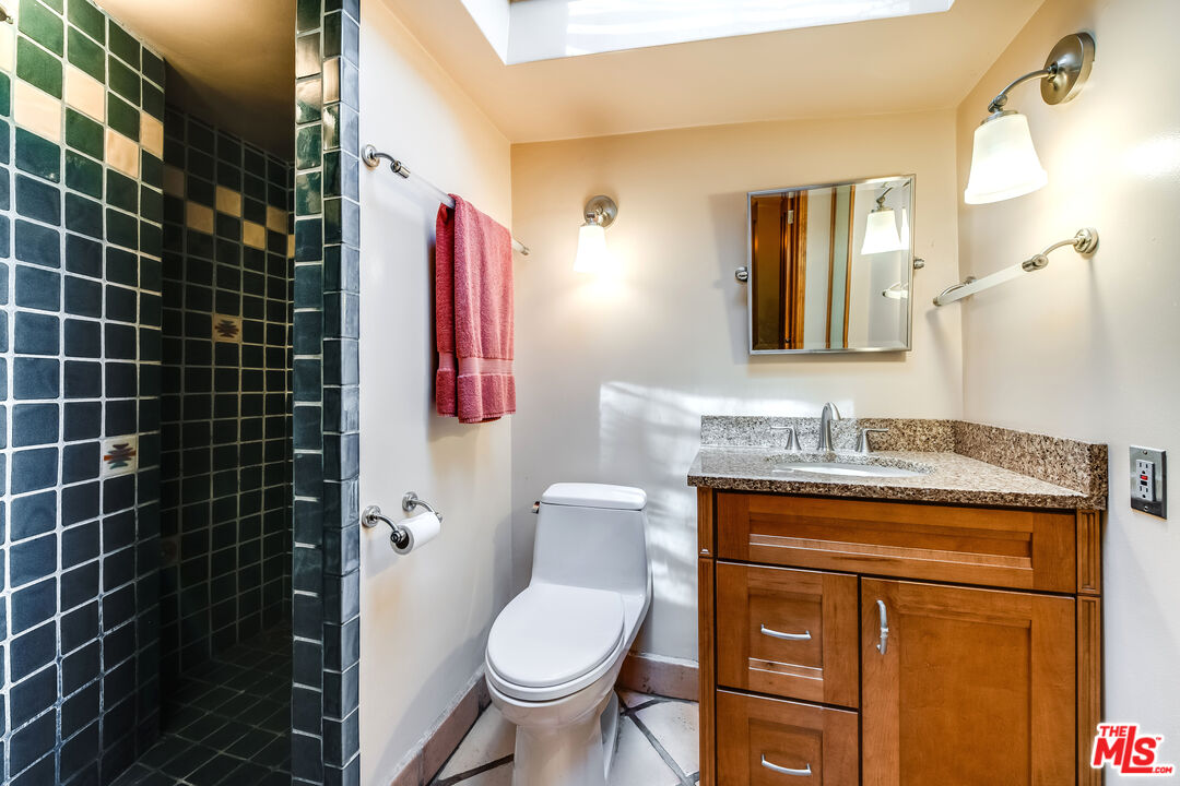 454 East Rustic Road Santa Monica, CA 90402 - Photo 21 of 33