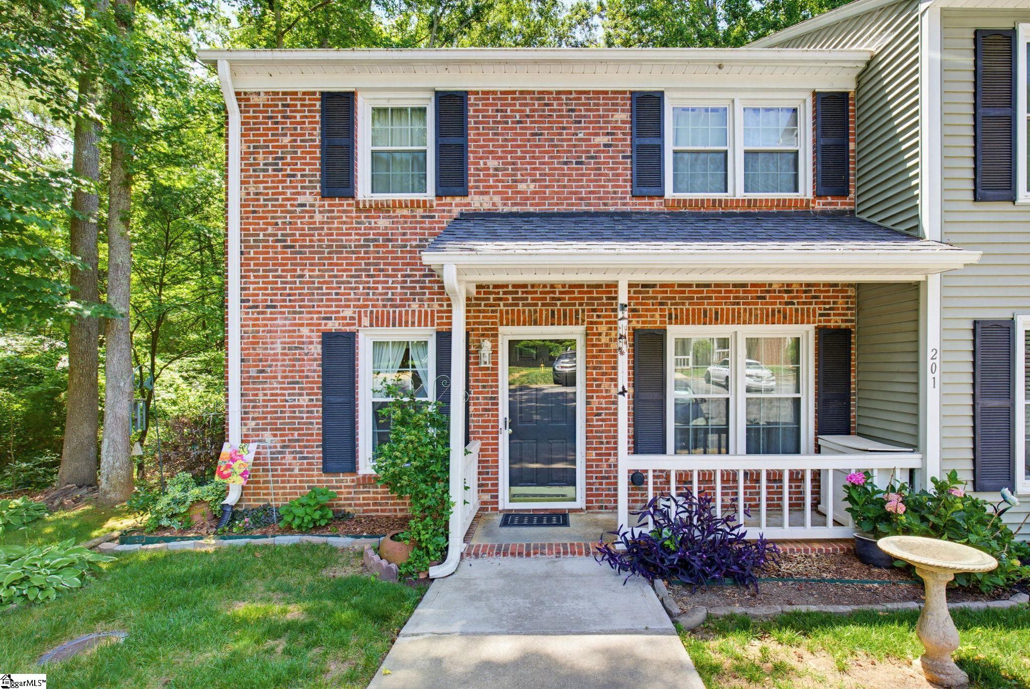 201 Sims Alley Mauldin, SC 29662 - Photo 1 of 24