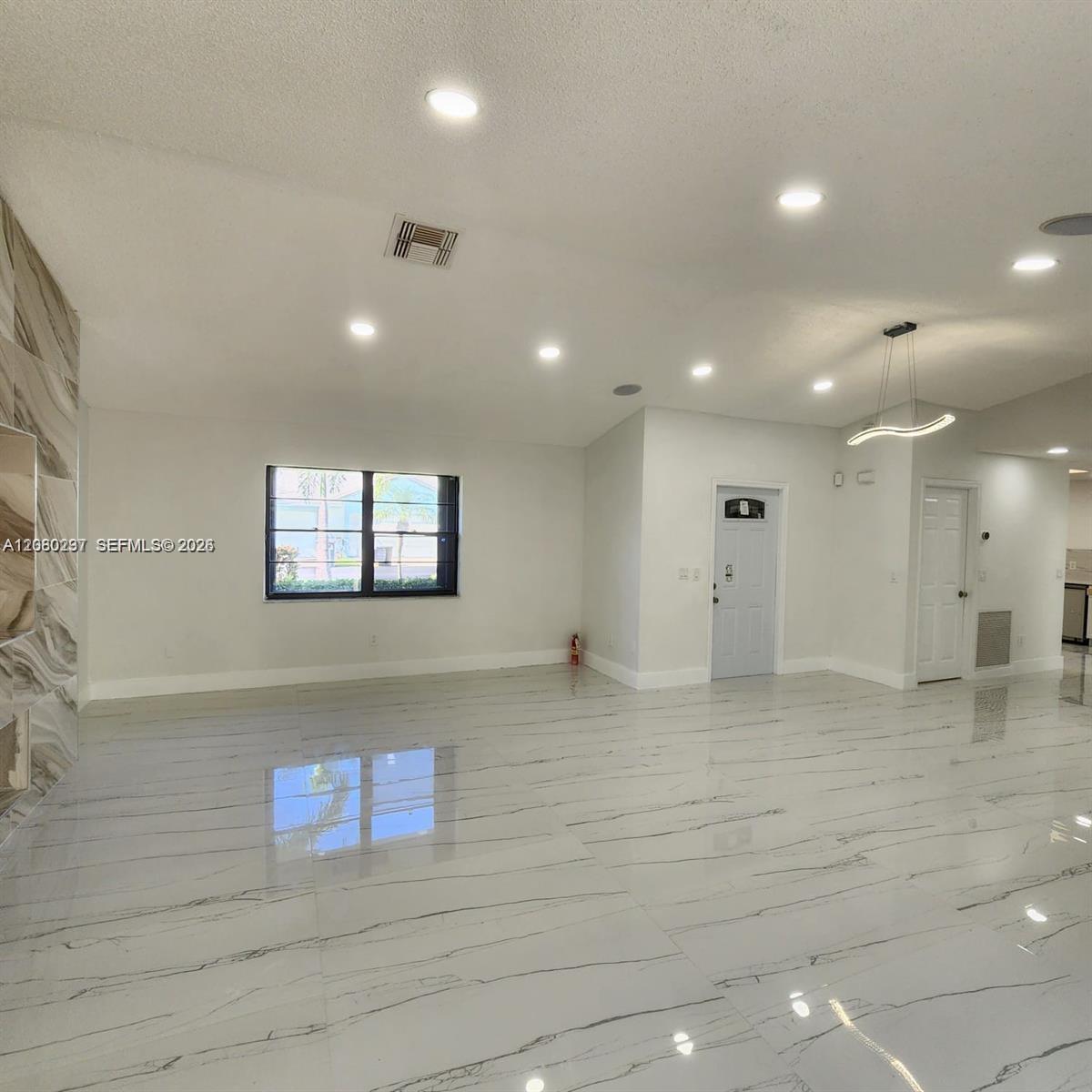9088 Southwest 22nd Street, Unit E Boca Raton, FL 33428 - Photo 3 of 26 Gallery Image 3