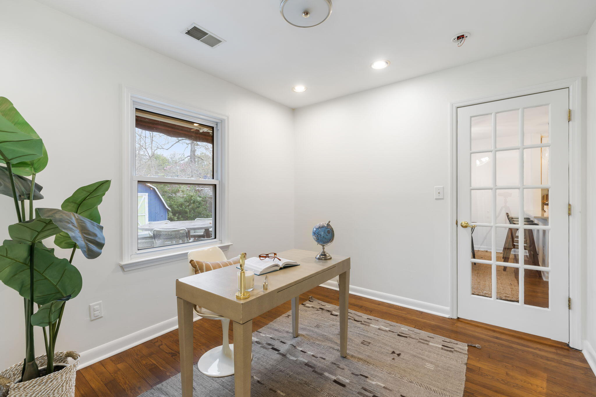 1520 Birthright Street Charleston, SC 29407 - Photo 14 of 25 Office