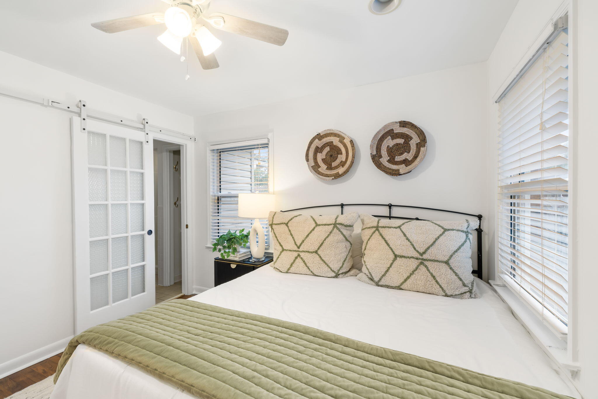 1520 Birthright Street Charleston, SC 29407 - Photo 19 of 25 Primary with bathroo