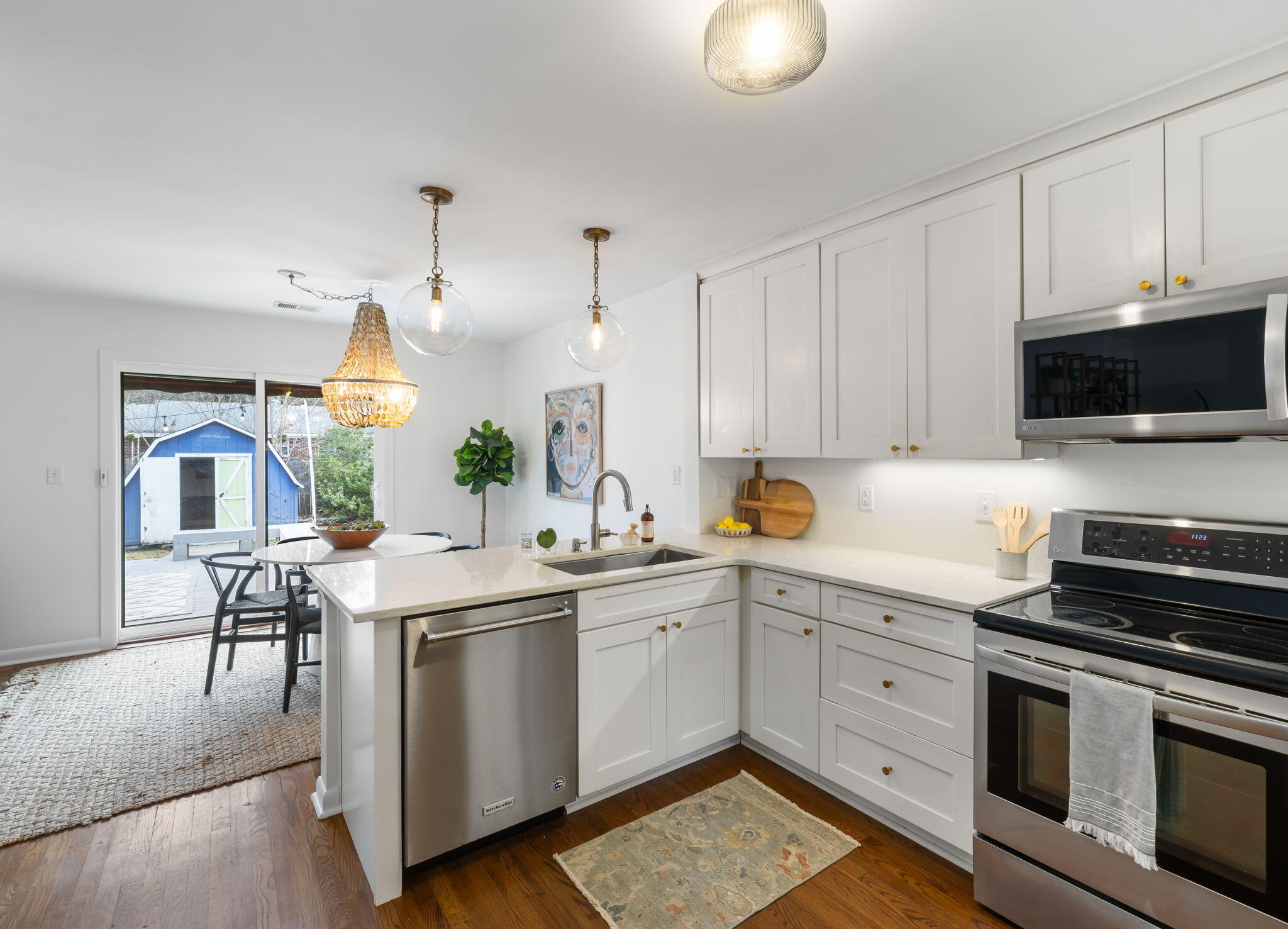 1520 Birthright Street Charleston, SC 29407 - Photo 5 of 25 Modern Kitchen