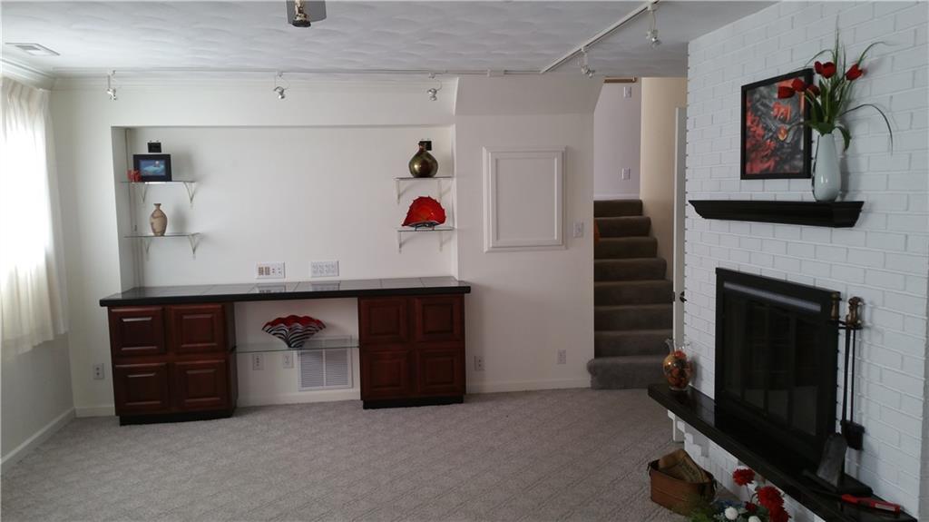 770 Coach Road Indianapolis, IN 46227 - Photo 3 of 24 Gallery Image 3