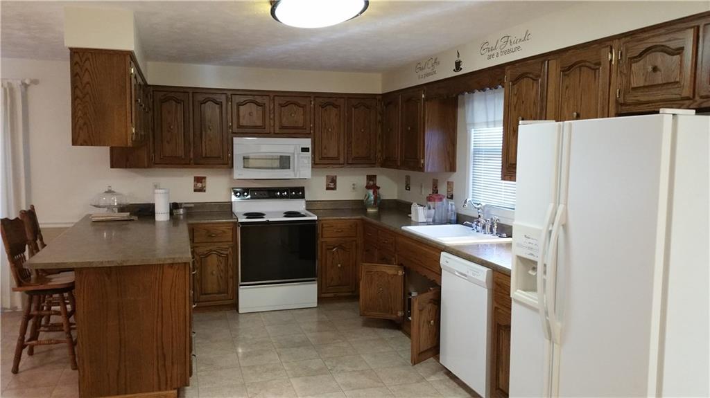 770 Coach Road Indianapolis, IN 46227 - Photo 8 of 24 Gallery Image 8
