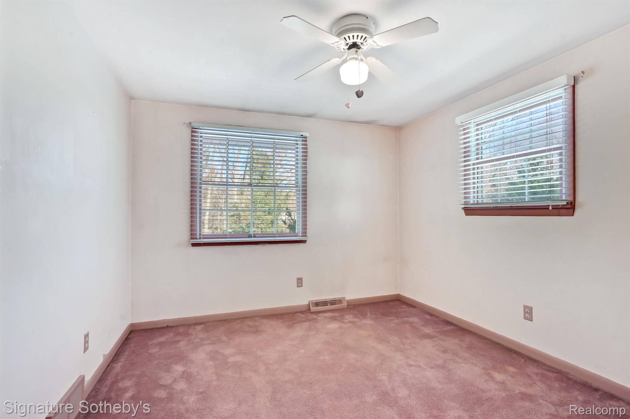 9785 Clark Road Davisburg, MI 48350 - Photo 22 of 35 Gallery Image 22