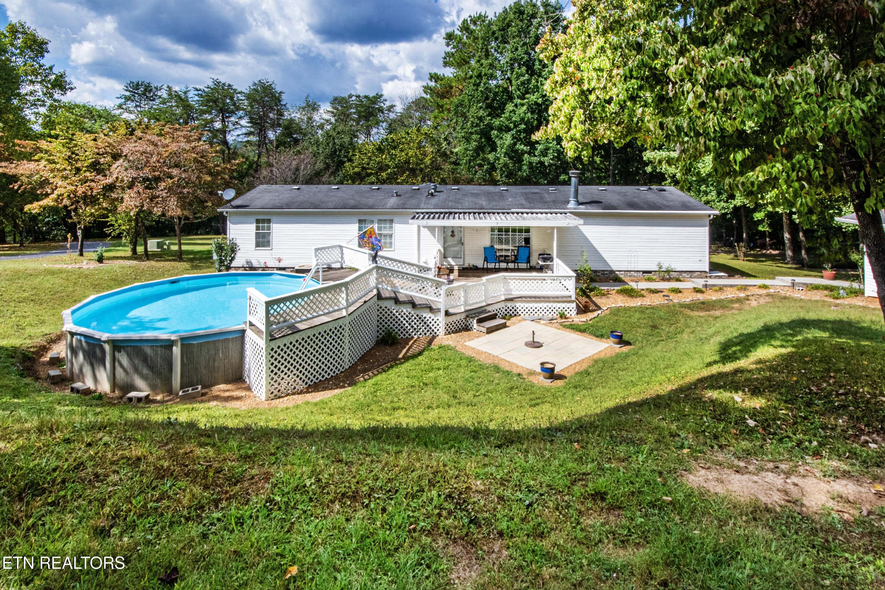 1424 Hickey Road Knoxville, TN 37932 - Photo 22 of 25 V19A2976