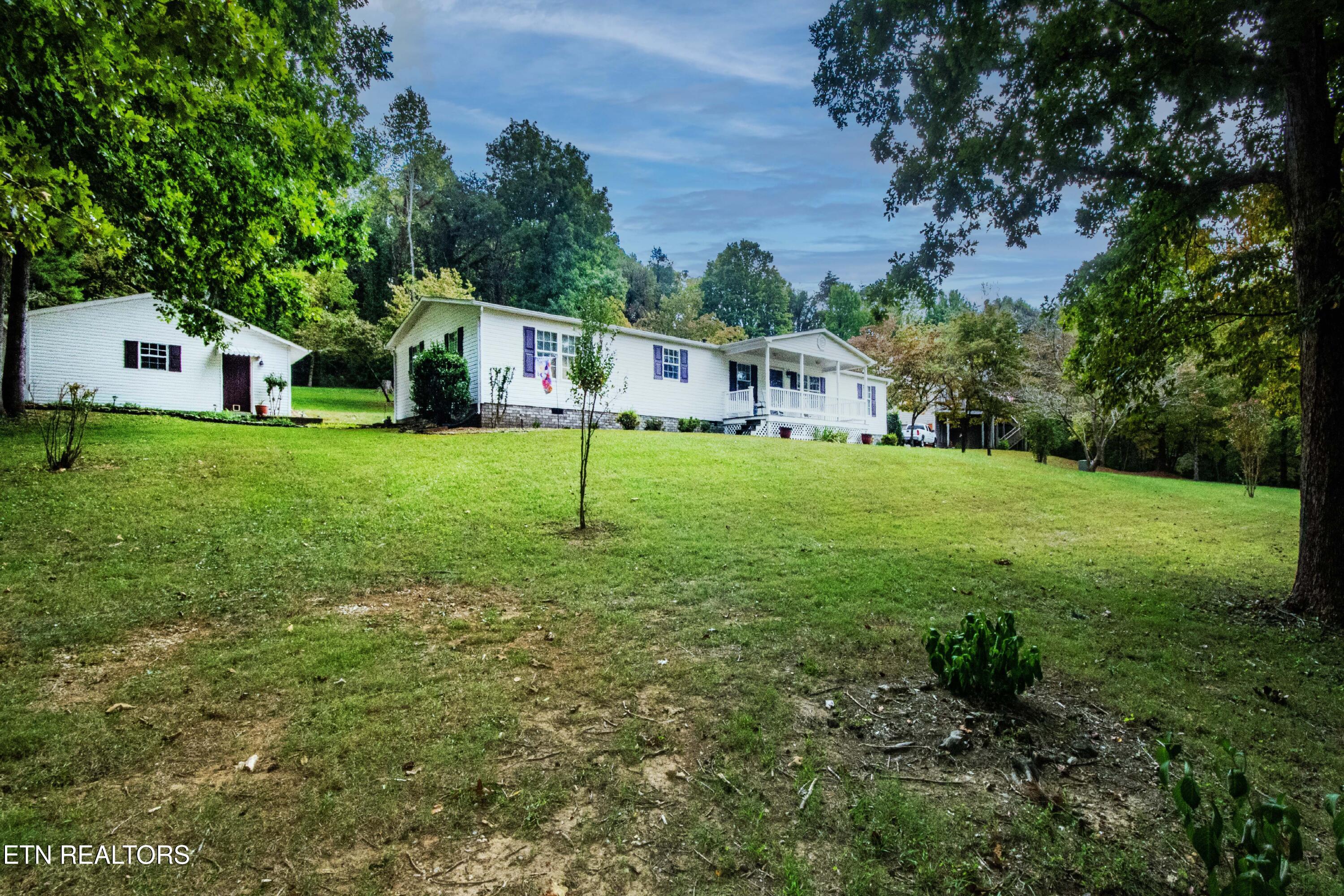 1424 Hickey Road Knoxville, TN 37932 - Photo 24 of 25 V19A2989
