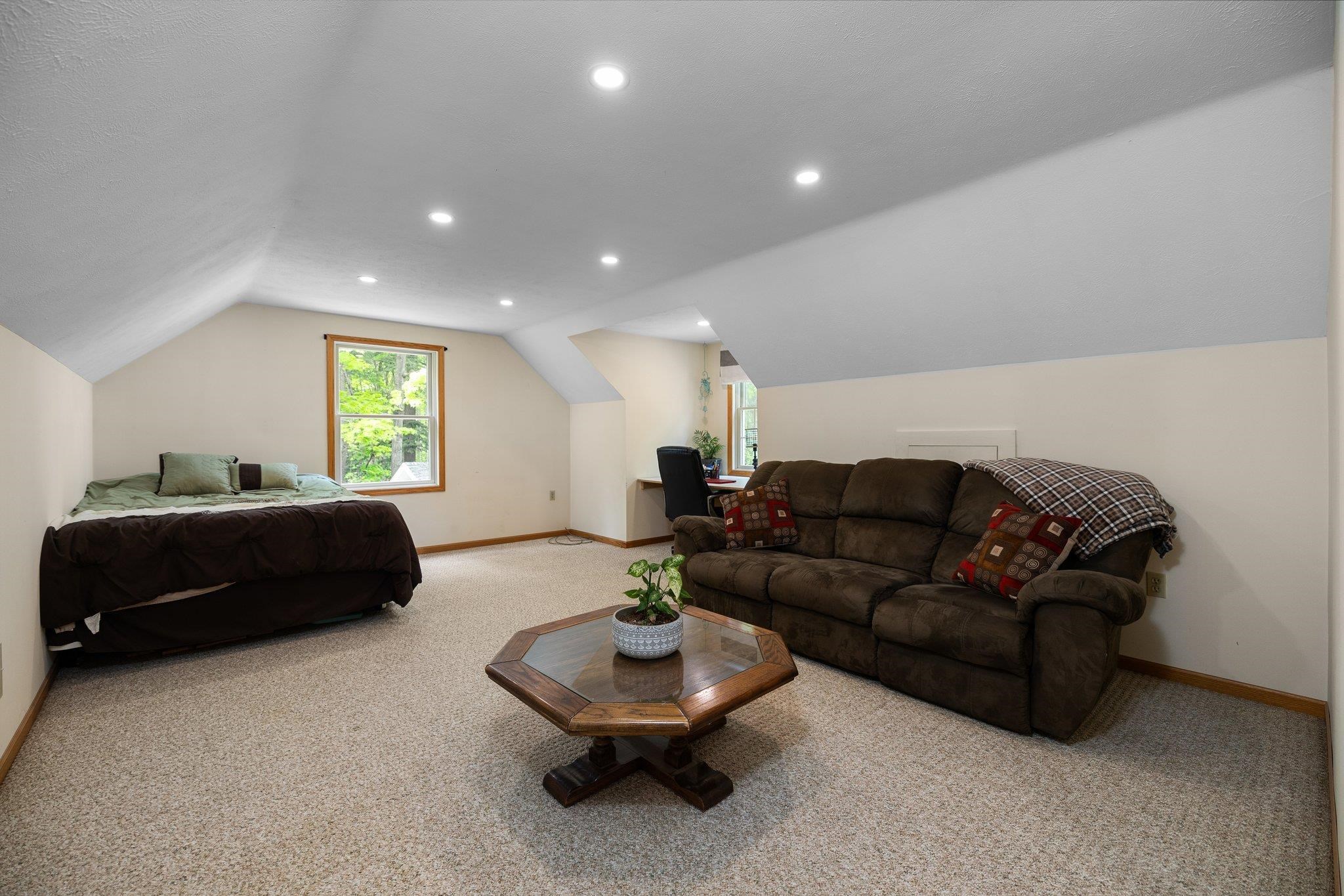 9419 Covert Road Northeast Mancelona, MI 49659 - Photo 23 of 37 1934635-f01c0b87-7e06-41aa-ab06-5f2592828bbf.JPG