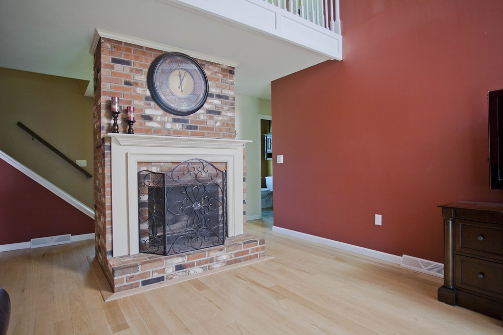 71 Brewster Road West Springfield, MA 01089 - Photo 10 of 30 Gallery Image 10