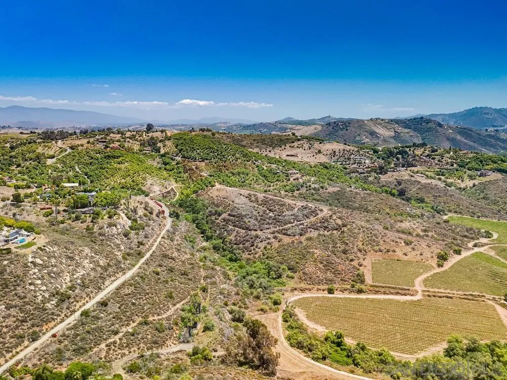 31675 Rancho Amigos Road, Unit 1 Bonsall, CA 92003 - Photo 18 of 19 Gallery Image 18