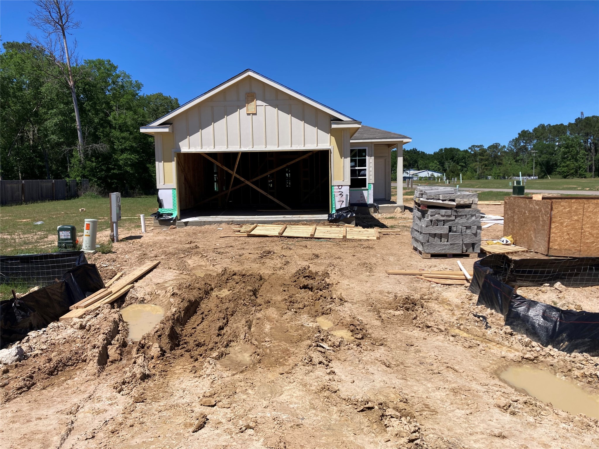 17837 Lionheart Road Conroe, TX 77306 - Photo 2 of 23