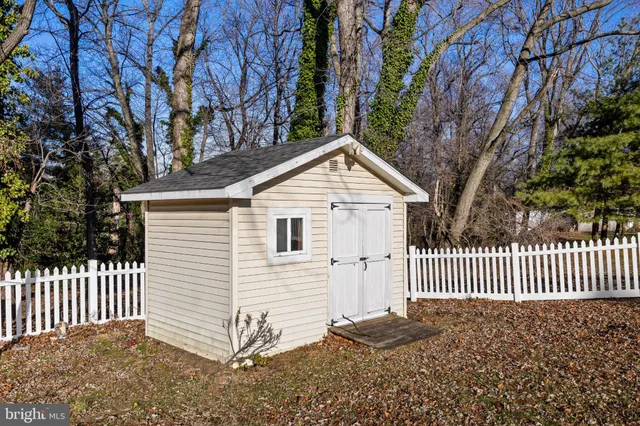 $4,250 | 20 Lakeview Drive, Cherry Hill, NJ 08003