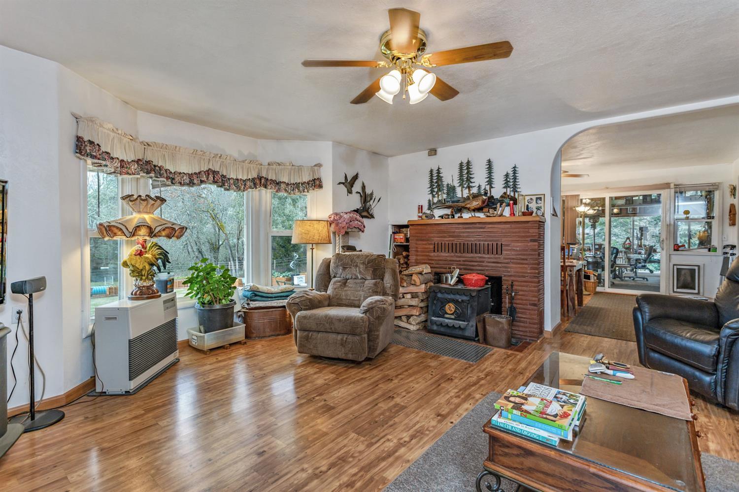 1185 Old Ferry Road Shady Cove, OR 97539 - Photo 11 of 35 Additional Photo