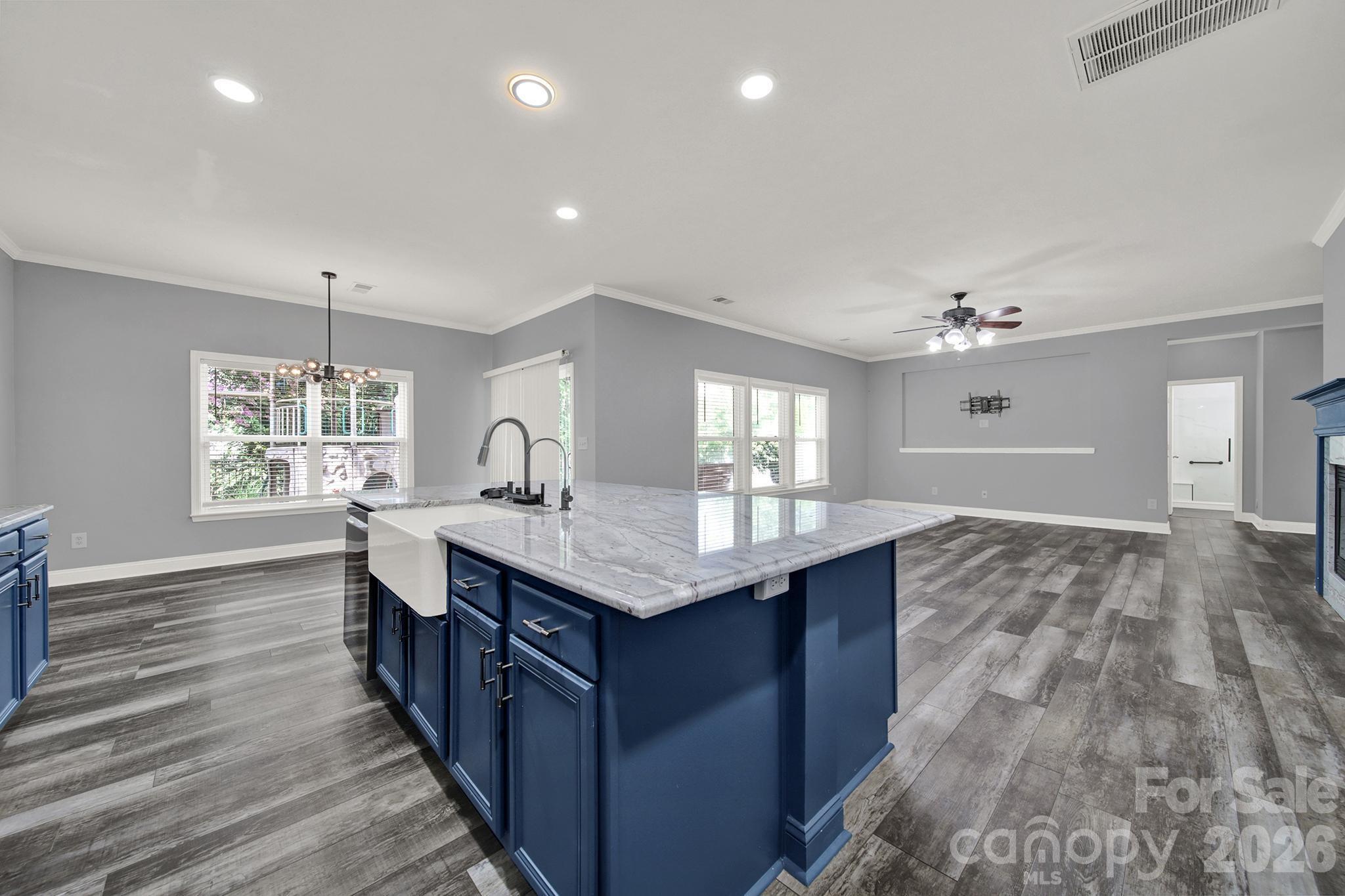 325 Mt Side Way Fort Mill, SC 29715 - Photo 14 of 47