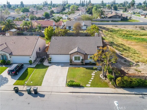 $2,300 | 12227 Grand Teton Drive, Bakersfield, CA 93312