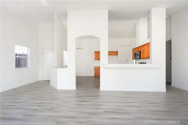 $2,300 | 12227 Grand Teton Drive, Bakersfield, CA 93312