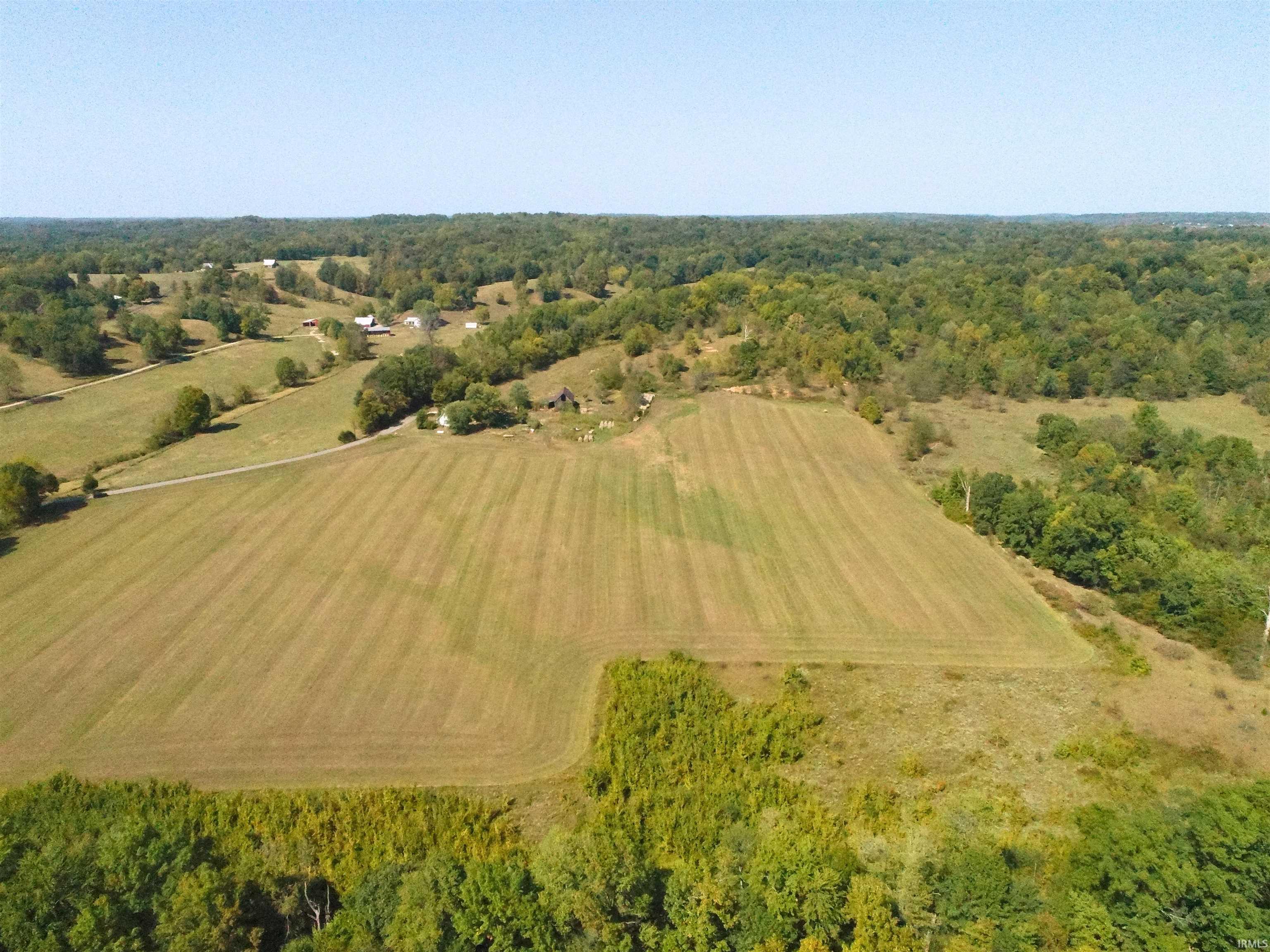 1719 South Haslers Road Bloomfield, IN 47424 - Photo 4 of 29