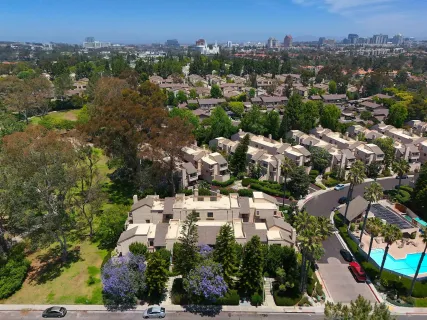 $975,000 | 3250 Via Marin, Unit 4, La Jolla, CA 92037