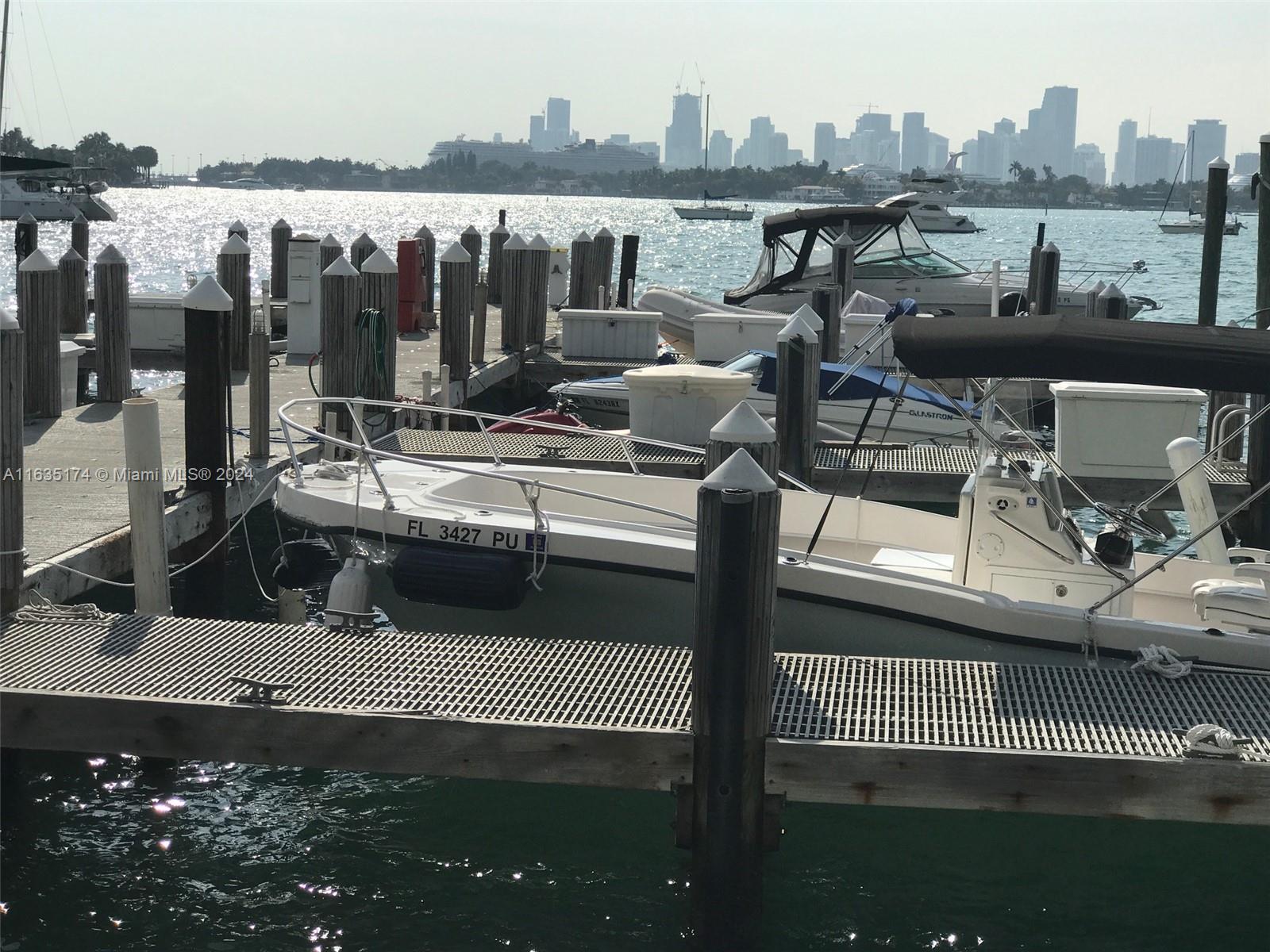 1500 Bay Road, Unit 522S Miami Beach, FL 33139 - Photo 4 of 69