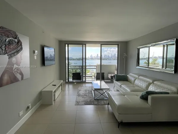 $5,000 | 1500 Bay Road, Unit 522S, Miami Beach, FL 33139