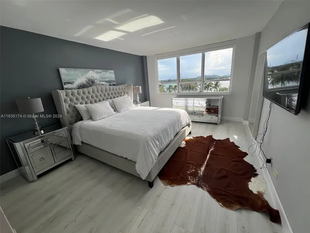 $5,000 | 1500 Bay Road, Unit 522S, Miami Beach, FL 33139