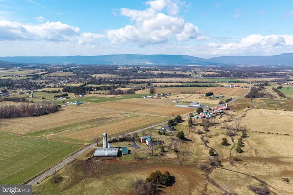 $889,900 | 5329 Farmview Road, Stanley, VA 22851