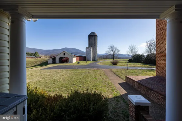 $889,900 | 5329 Farmview Road, Stanley, VA 22851