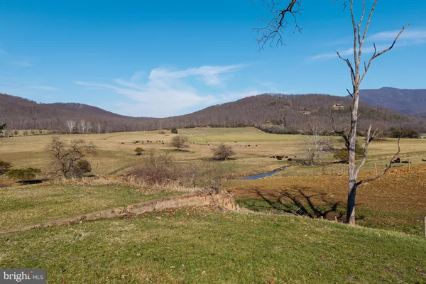 $889,900 | 5329 Farmview Road, Stanley, VA 22851