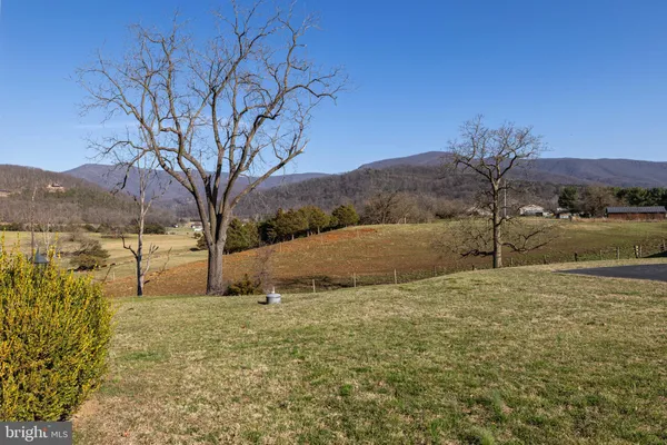$889,900 | 5329 Farmview Road, Stanley, VA 22851