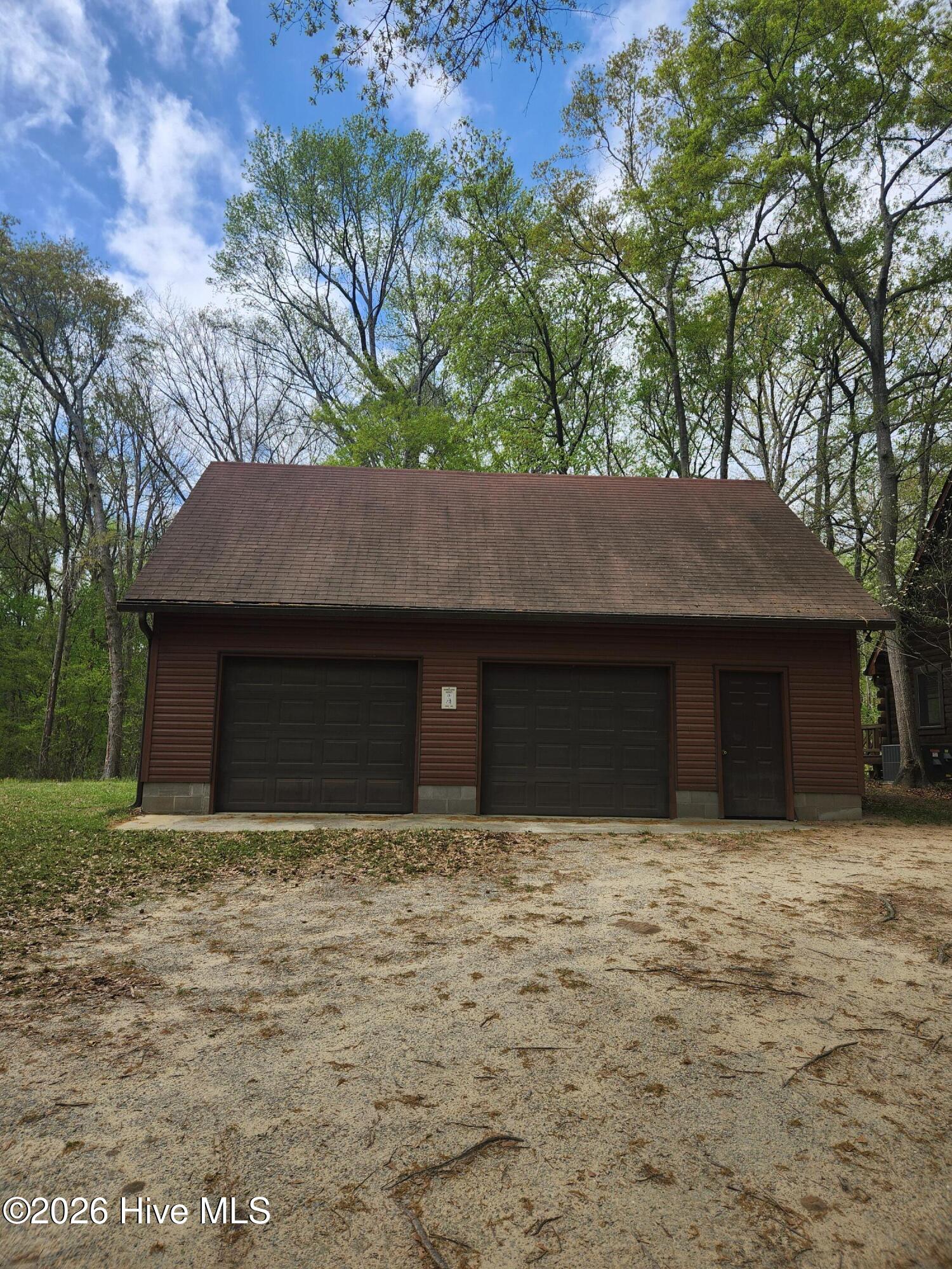 345 Rock Road Goldsboro, NC 27534 - Photo 22 of 30 garagefrt