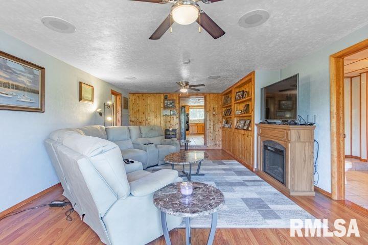 12269 Spring Lane Manito, IL 61546 - Photo 23 of 35 Gallery Image 23