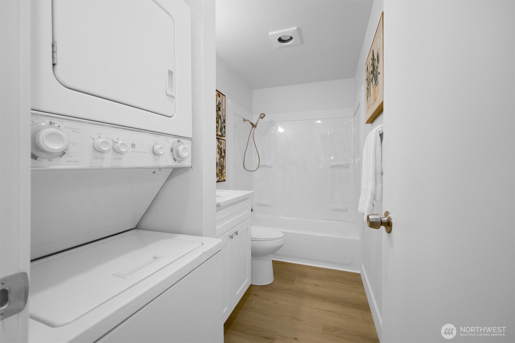 1313 West James Street, Unit 9 Kent, WA 98032 - Photo 21 of 31