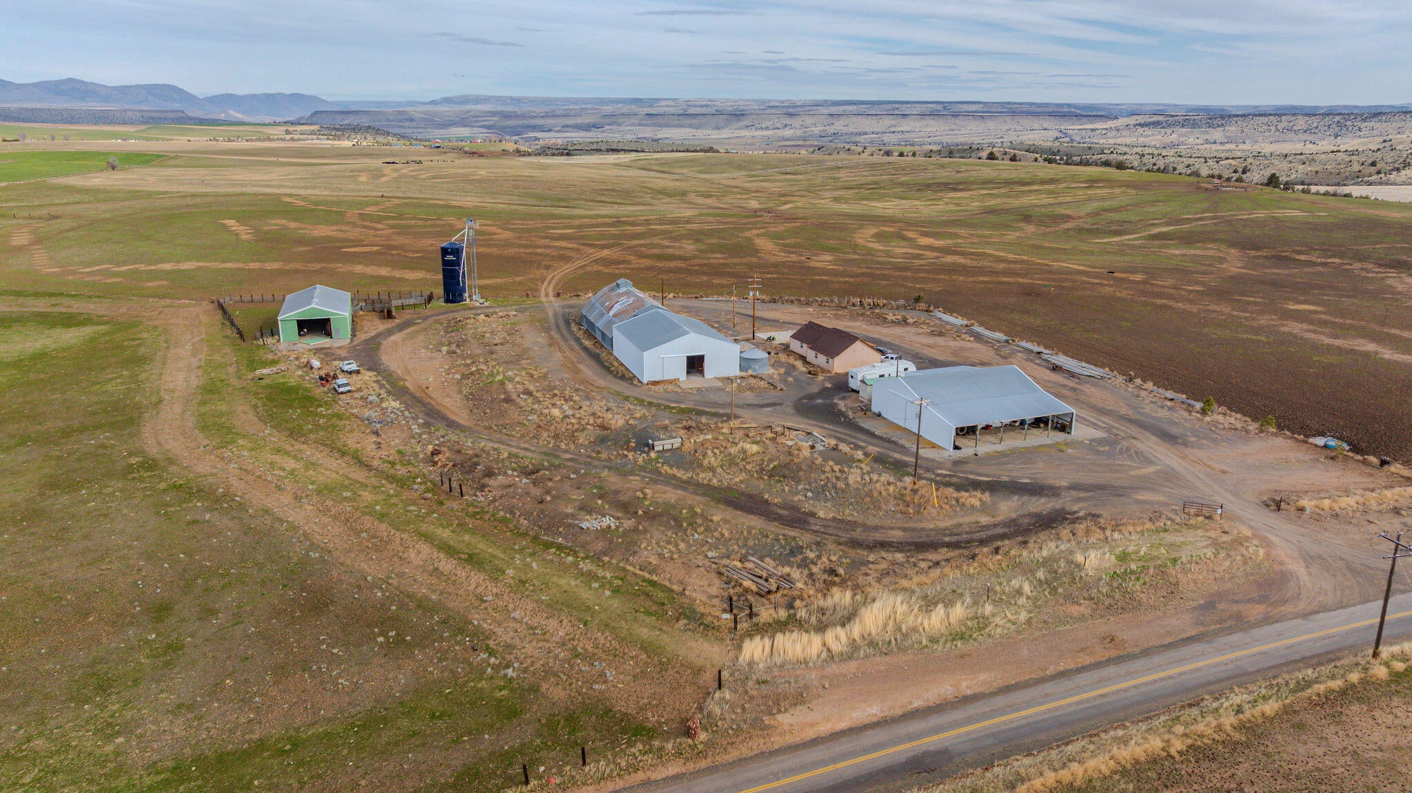 7507 Northeast Quaale Road Madras, OR 97741 - Photo 27 of 71 DJI_20250308100205_0049_D-HDR