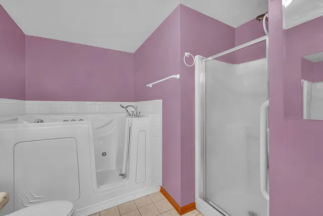 $265,000 | 6413 Pine Trail Lane, Unit 2, Tinley Park, IL 60477