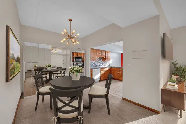 $265,000 | 6413 Pine Trail Lane, Unit 2, Tinley Park, IL 60477