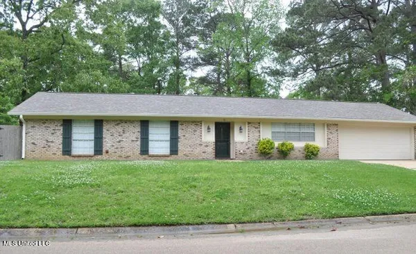 $1,950 | 31 Pebble Hill Drive, Brandon, MS 39042