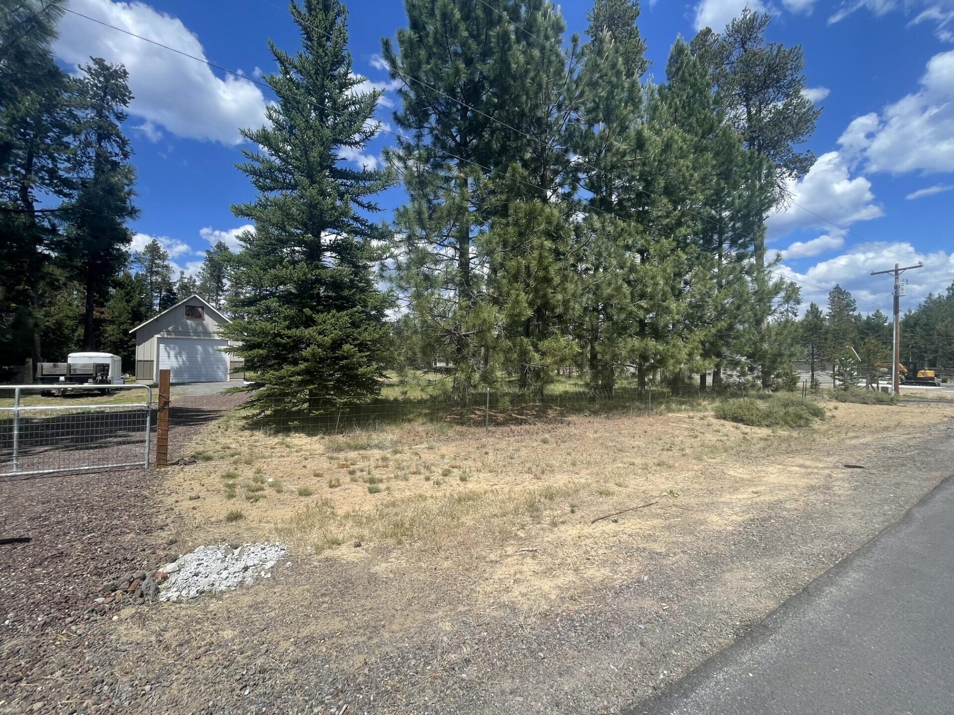 17218 Pintail Drive Bend, OR 97707 - Photo 14 of 28 thumbnail_IMG_1817