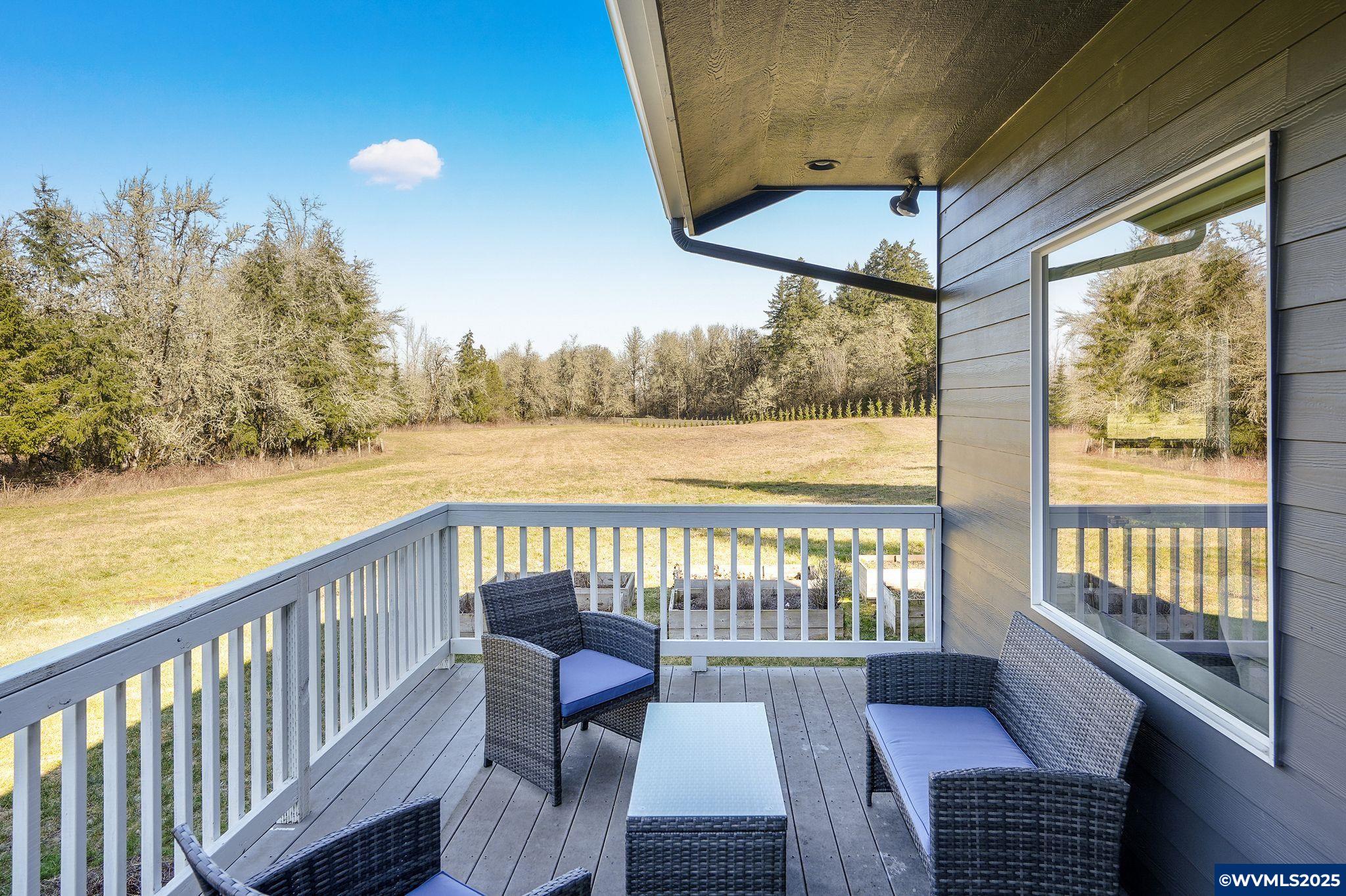 1175 Perrydale Road Dallas, OR 97338 - Photo 7 of 50