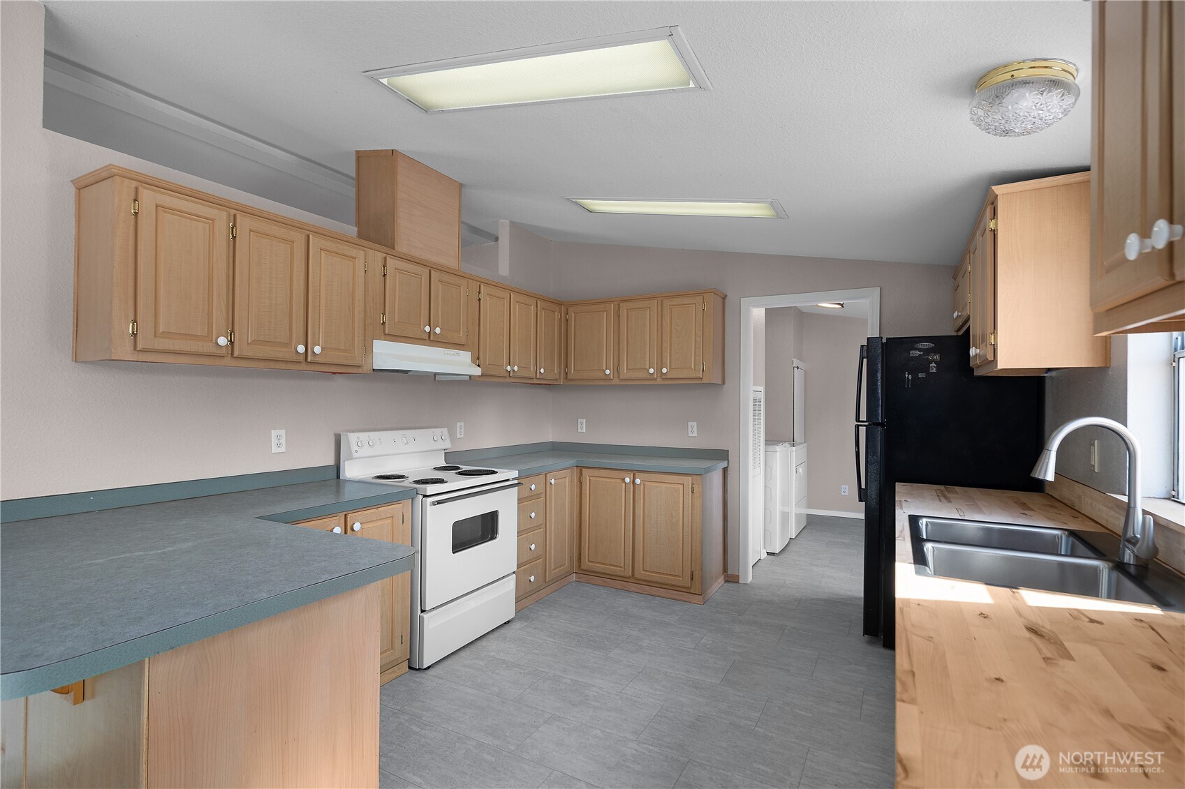 18032 Meyer Lane Southwest Rochester, WA 98579 - Photo 23 of 33 Gallery Image 23