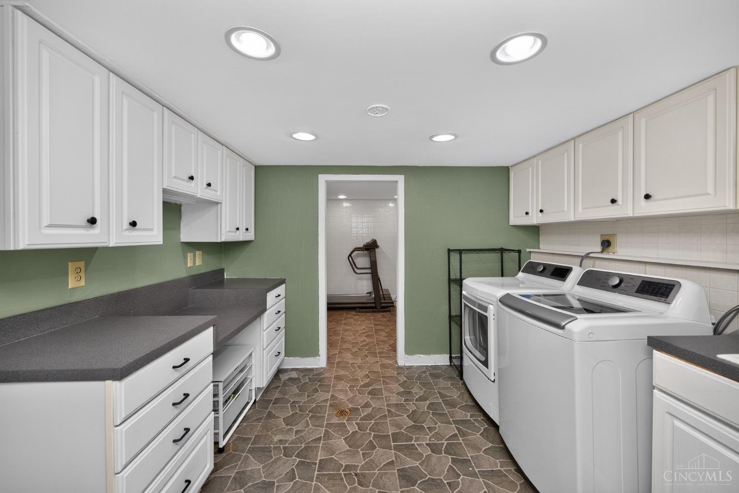 5884 Price Road Milford, OH 45150 - Photo 41 of 55