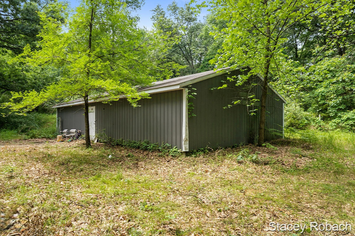 10091 Fletcher Road Greenville, MI 48838 - Photo 6 of 13 IMG_1002