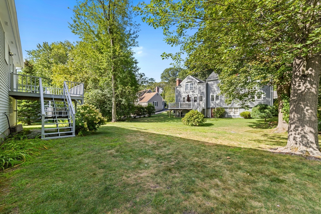 9 Hemlock Road Reading, MA 01867 - Photo 34 of 42 Gallery Image 34
