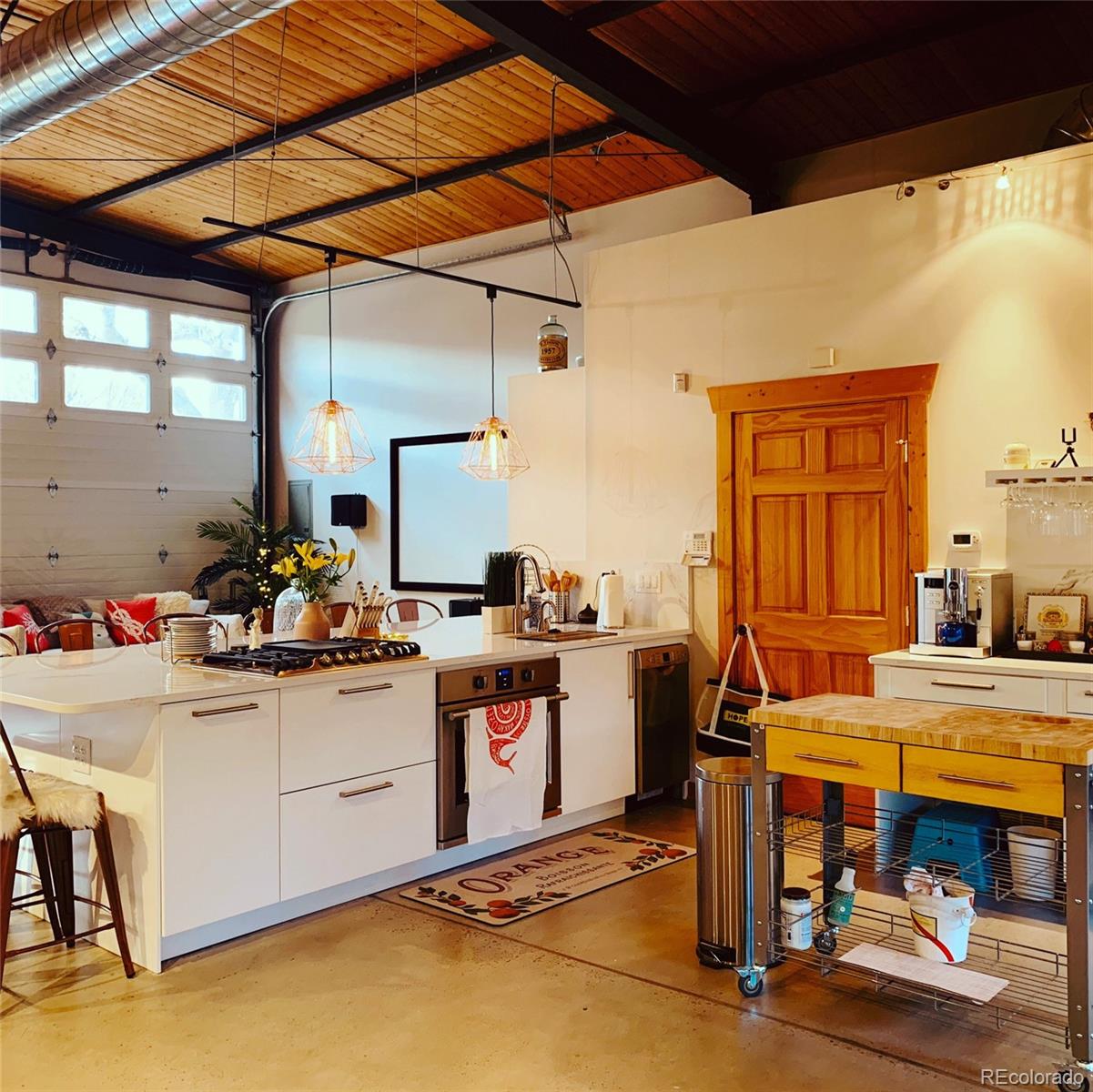 161 3rd Avenue Niwot, CO 80544 - Photo 31 of 41 a view of a kitchen with appliances and a window
