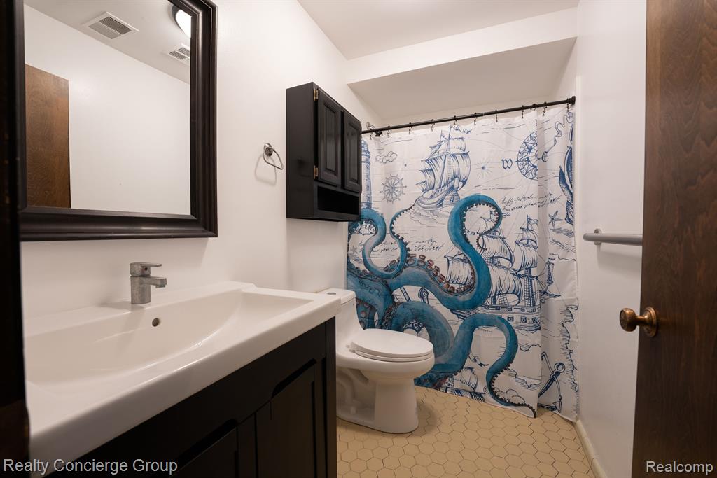 5412 Prairie View Brighton, MI 48116 - Photo 24 of 27