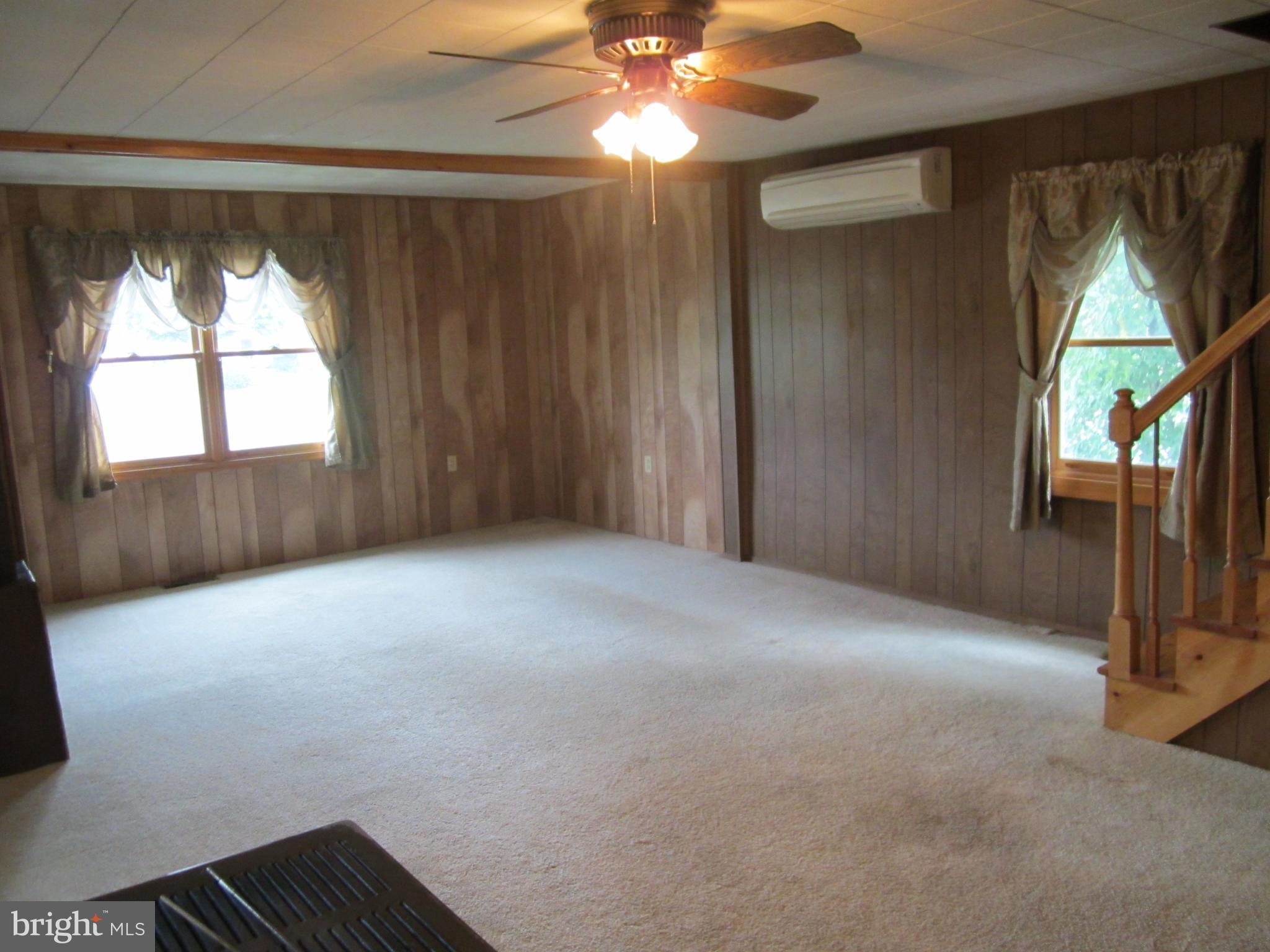 2029 Castleton Road Darlington, MD 21034 - Photo 12 of 30 Living Room